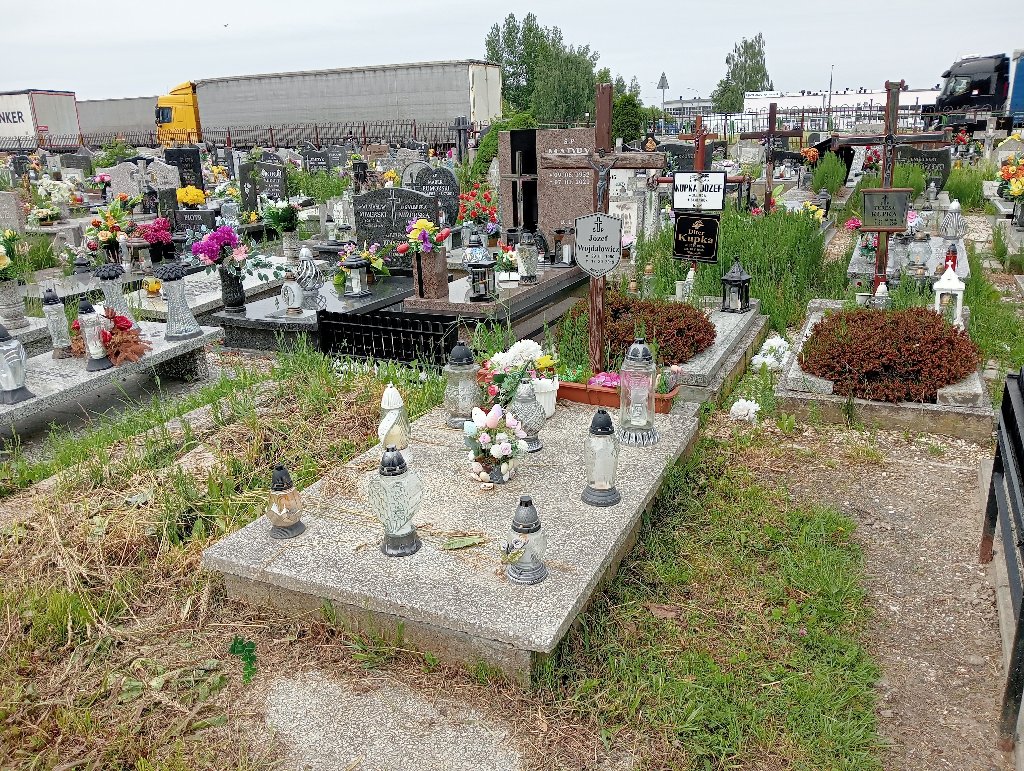 Grób Józef Wojdałowicz